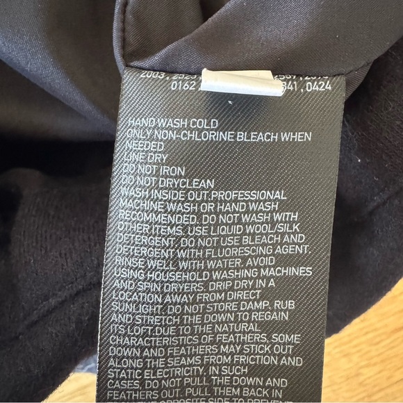 Uniqlo Men’s Large Wool Blend Down Puffer Coat Jacket Dark Navy Blue - Picture 8 of 10